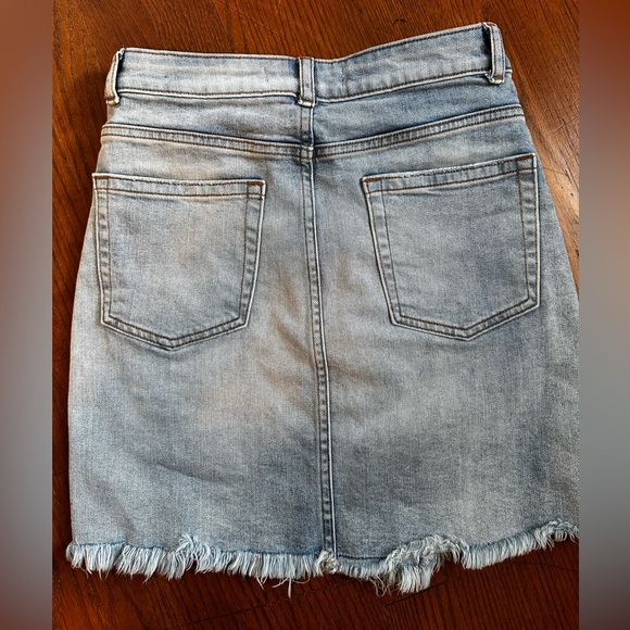 ZARA denim basics skirt - Picture 4 of 4